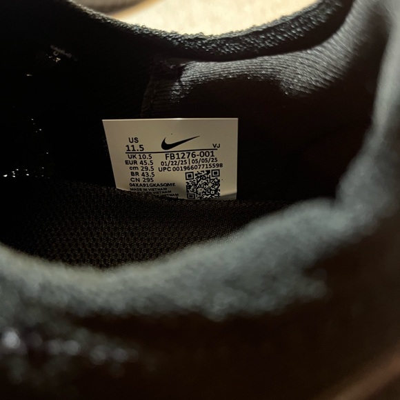 Nike Free Run Flyknit Next Nature Triple Black Men's Shoe Size 11.5 FB1276-001 - Picture 10 of 11